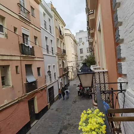 Estrena Casa Unica Con Encanto En El Populo * Cadiz